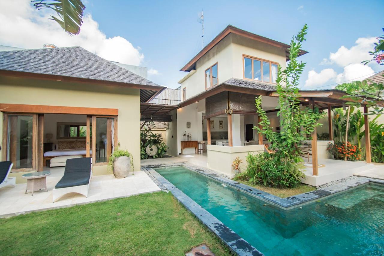 Villa Shanti, Sitara Villa Group เซมินยัค ภายนอก รูปภาพ