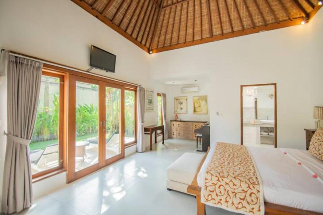 Villa Shanti, Sitara Villa Group เซมินยัค ภายนอก รูปภาพ