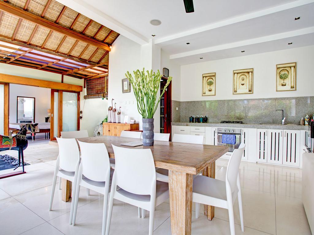 Villa Shanti, Sitara Villa Group เซมินยัค ภายนอก รูปภาพ